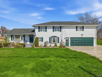 Property at 6261 Nash Road, Wheatfield, NY 14132