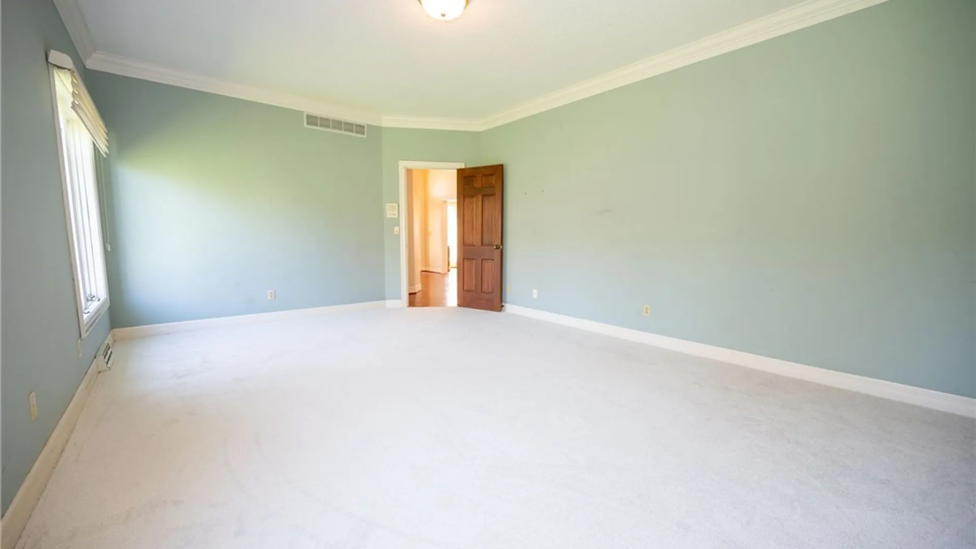 Property at 111 Dellwood Drive, Elma, NY 14059 23