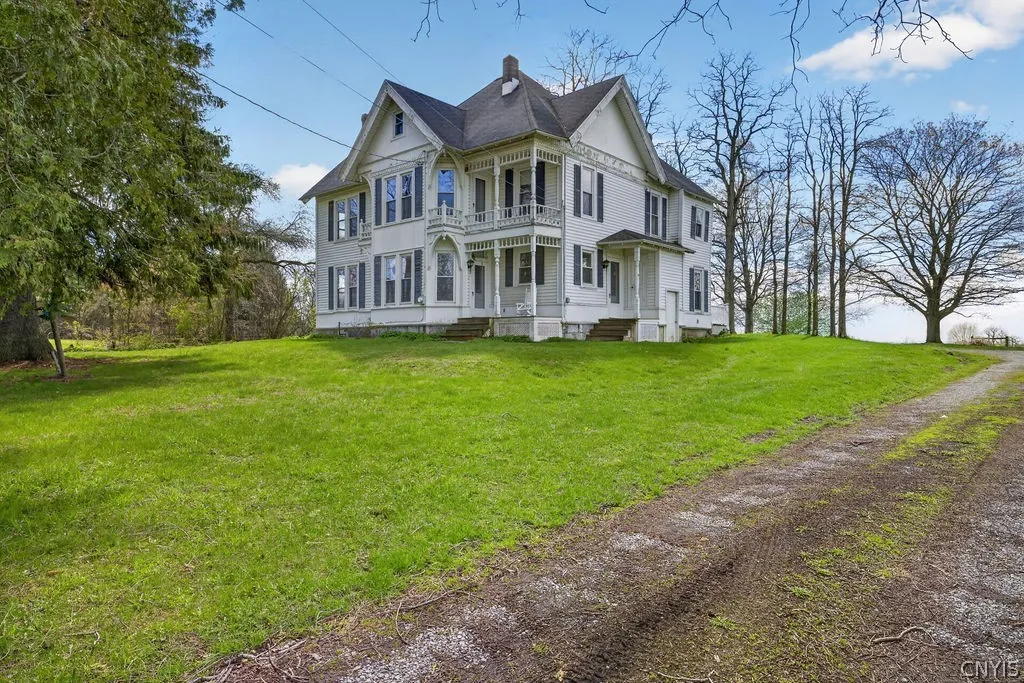 Property at 2375 Benson Road, Skaneateles, NY 13152
