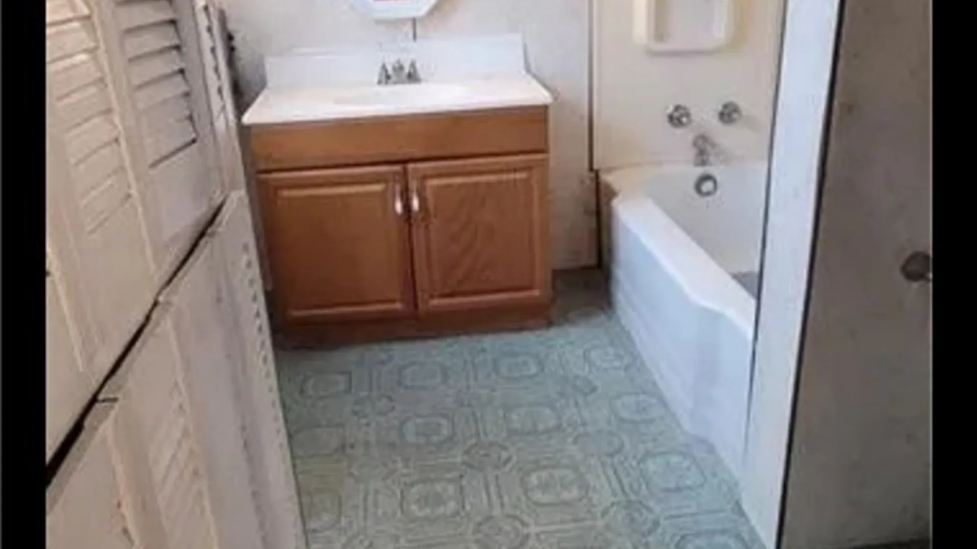 Property at 15 Gravel Place, Lackawanna, NY 14218 5