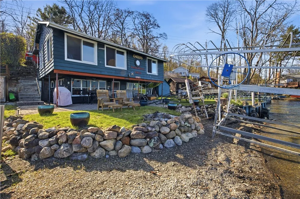 Property at 15636 W Lake Rd Road, Pulteney, NY 14418