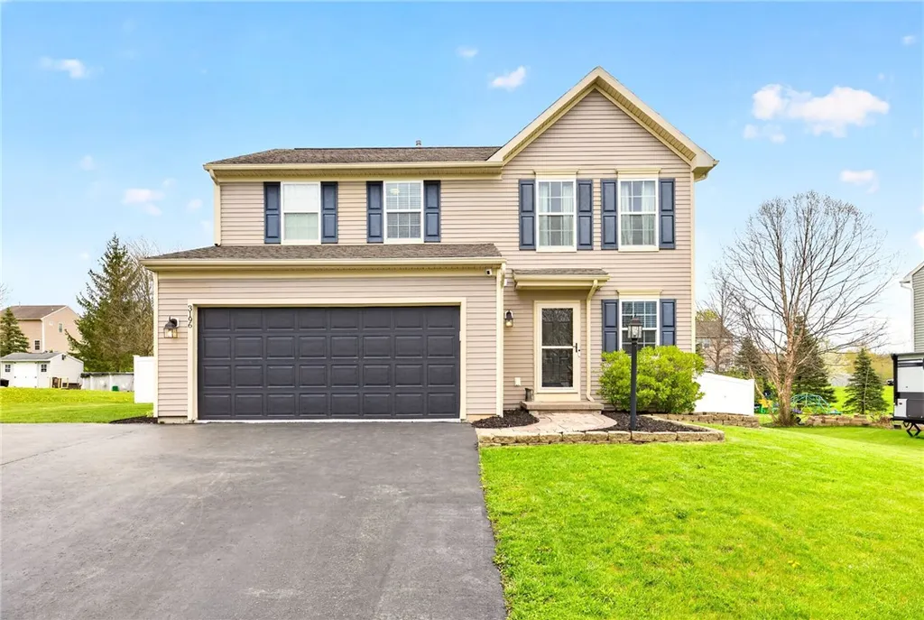 Property at 3196 Peacock Circle, Macedon, NY 14502
