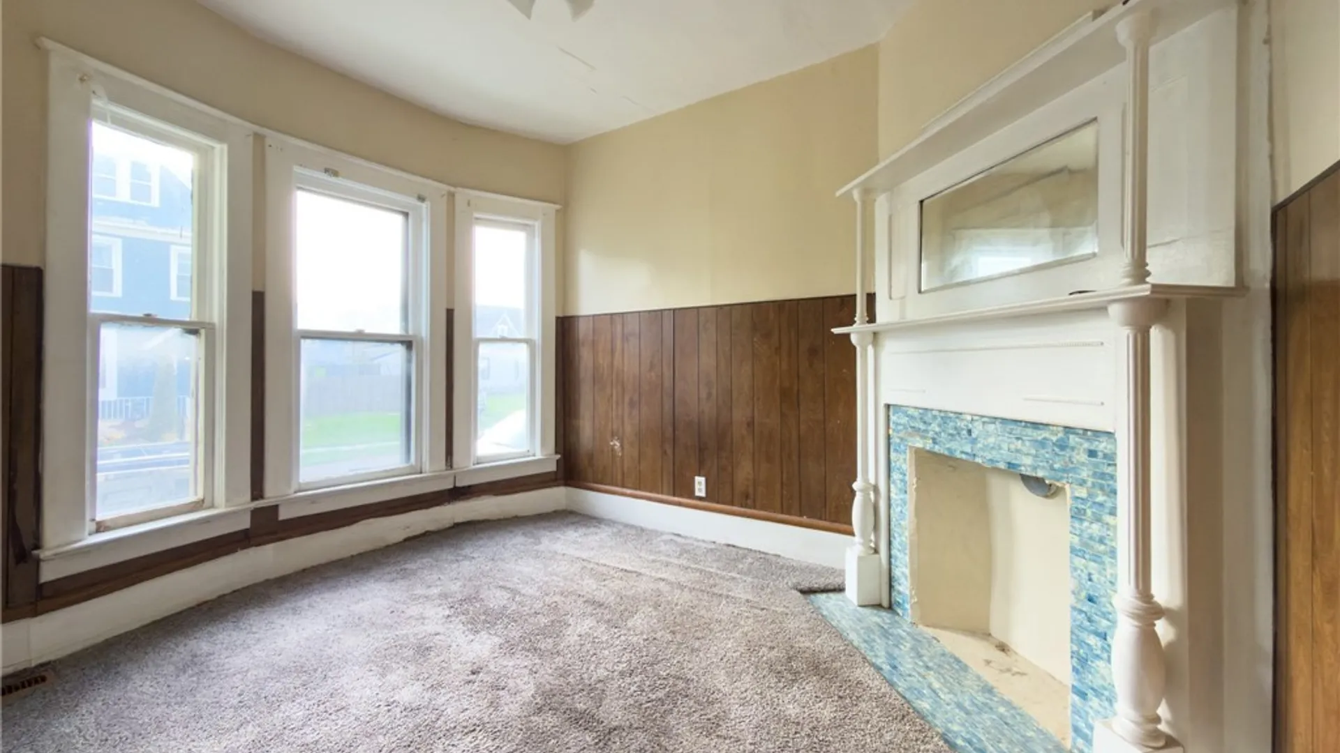 Property at 370 Breckenridge Street, Buffalo, NY 14213 8