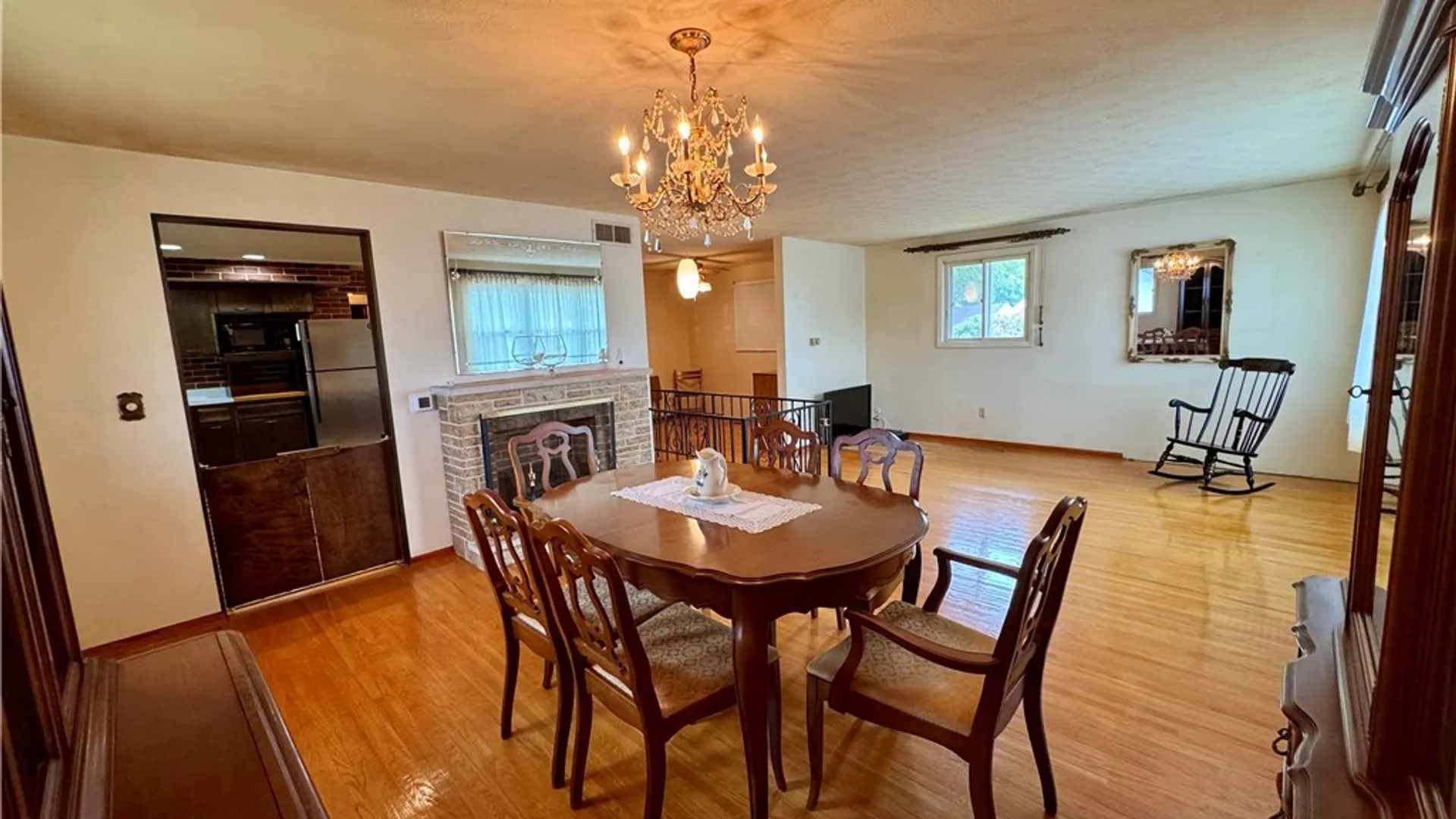 Property at 286 W Main Street, Victor, NY 14564 9