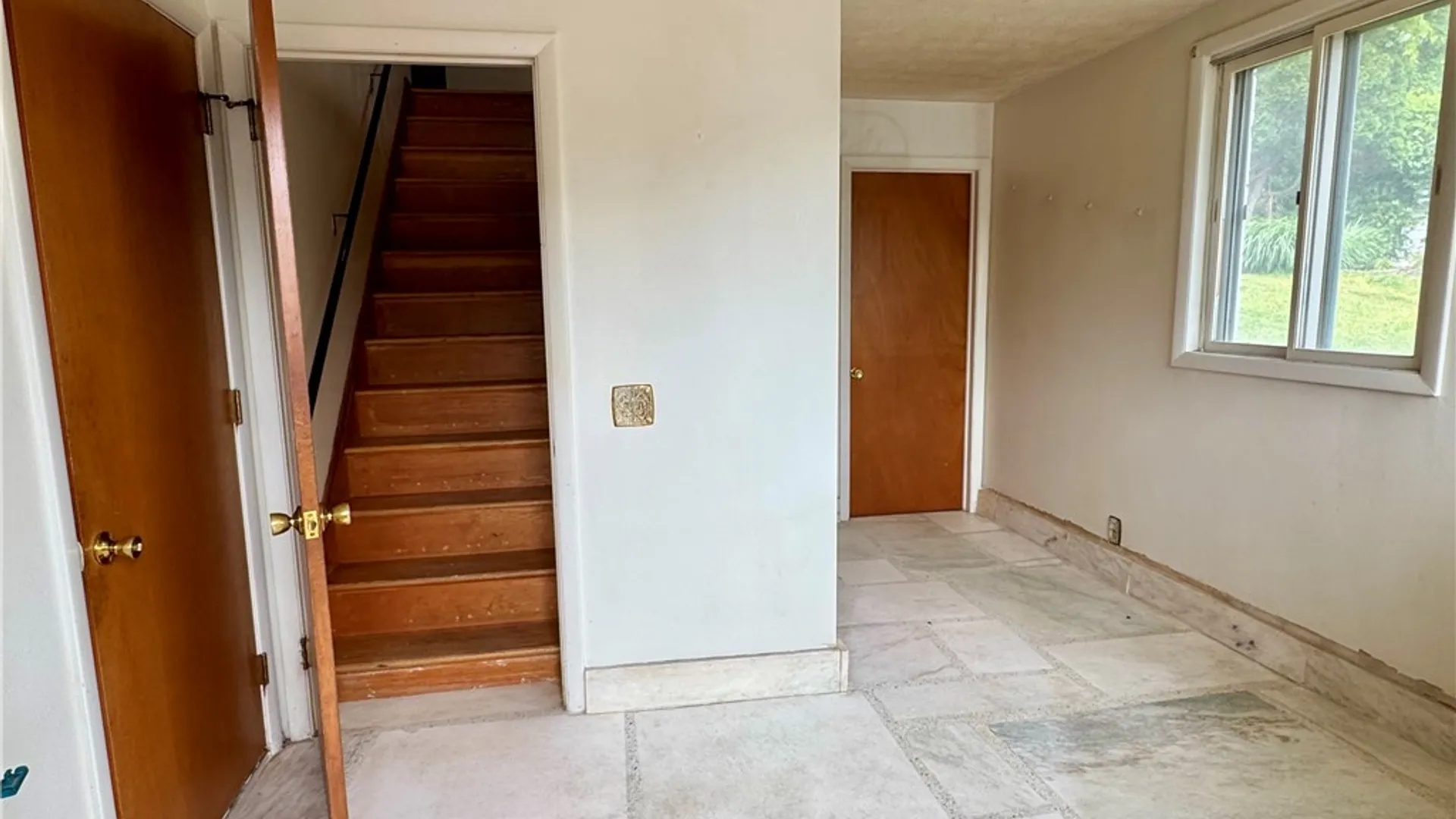Property at 286 W Main Street, Victor, NY 14564 4