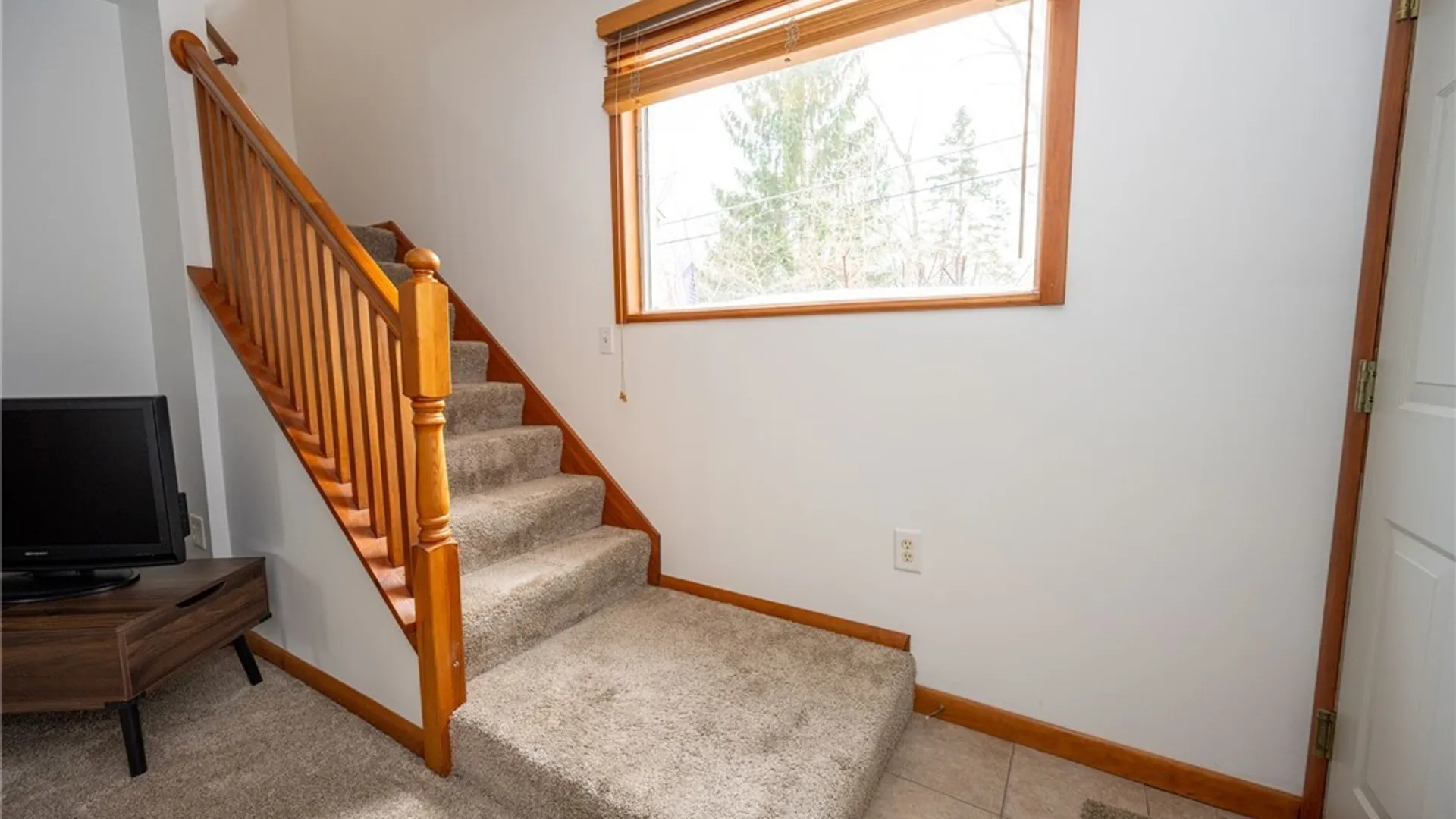 Property at 170 Rosewood Avenue, Evans, NY 14006 22