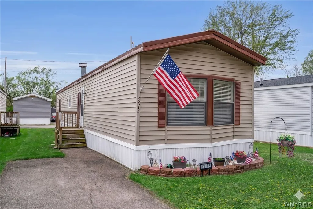 Property at 2016 Hemstreet Road, Marilla, NY 14052