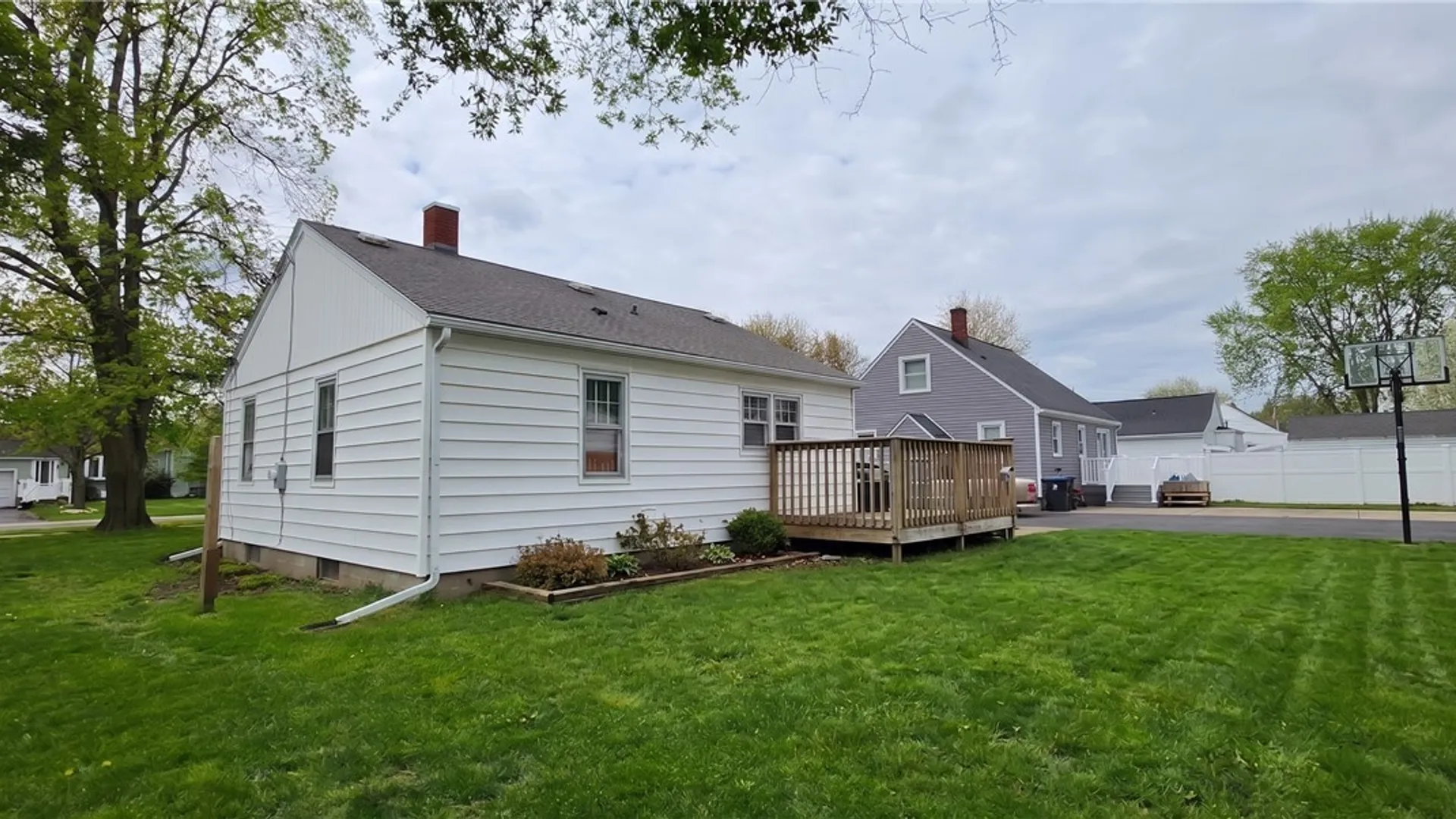Property at 6071 Ketchum Avenue, Newfane, NY 14108 6