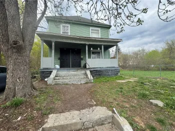Property at 1322 South Avenue, Syracuse, NY 13207