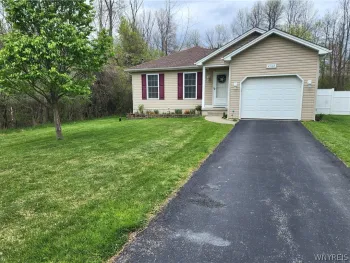 Property at 4362 Abbott Parkway, Hamburg, NY 14219