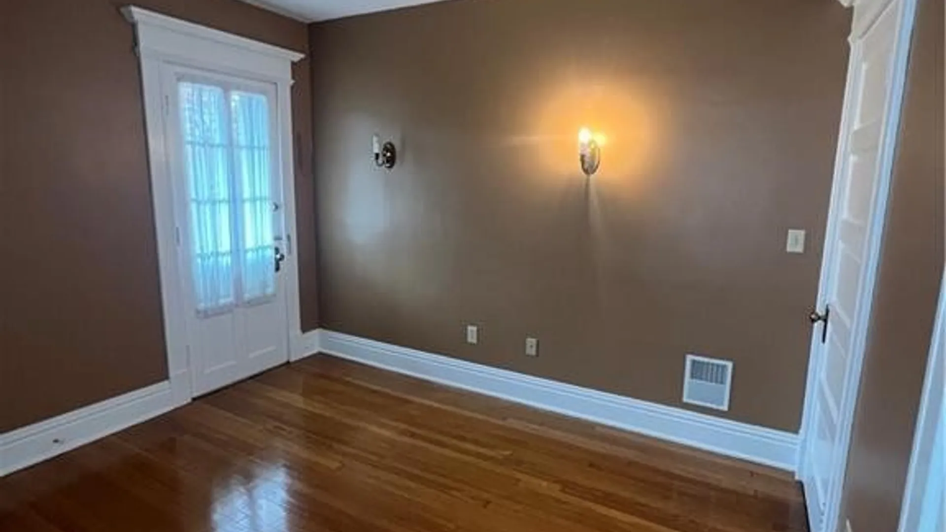 Property at 543 Potomac Avenue, Buffalo, NY 14222 9