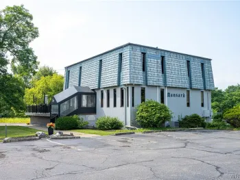 3290 California Road, Orchard Park, NY 14127