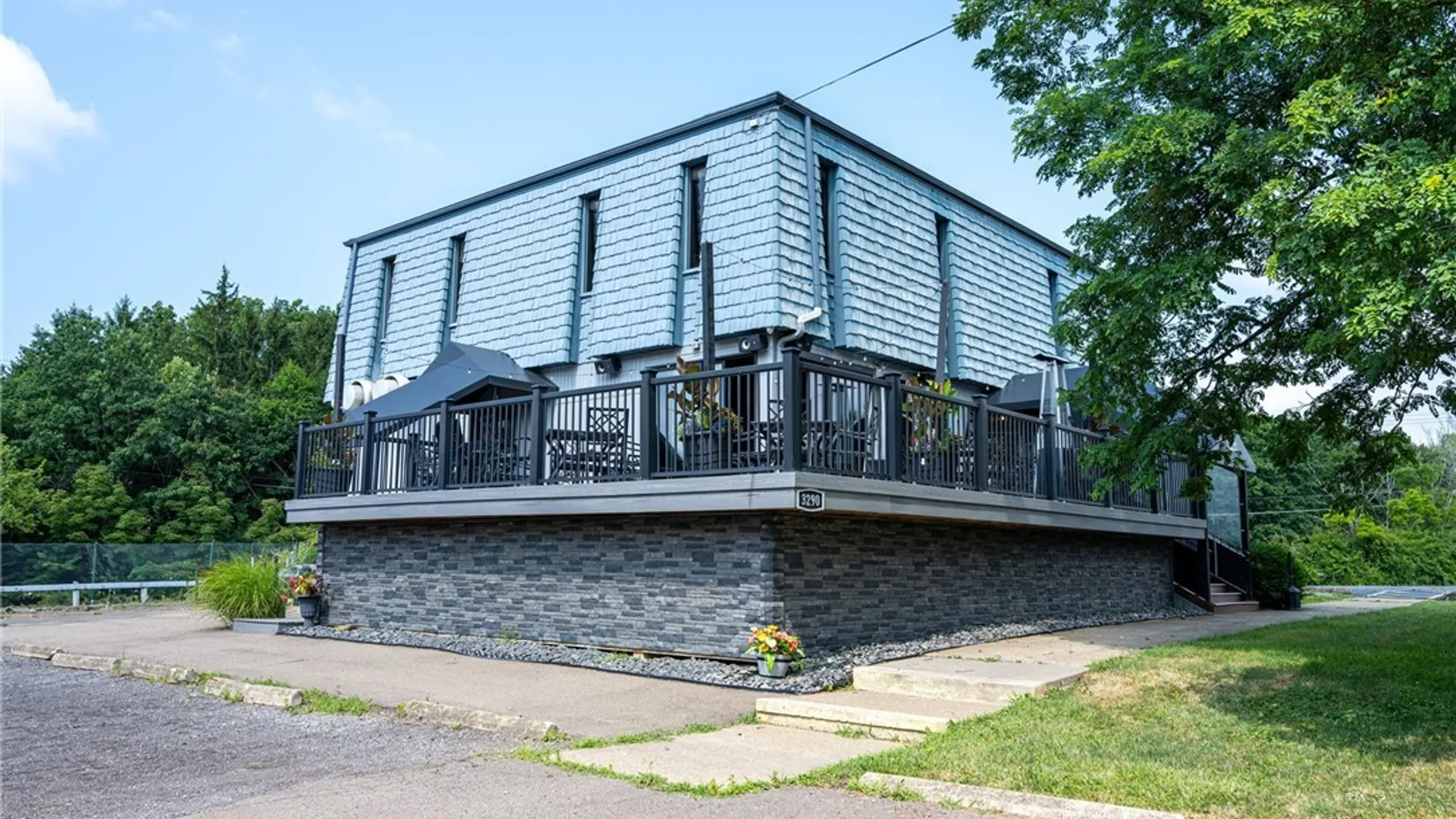 Property at 3290 California Road, Orchard Park, NY 14127 43