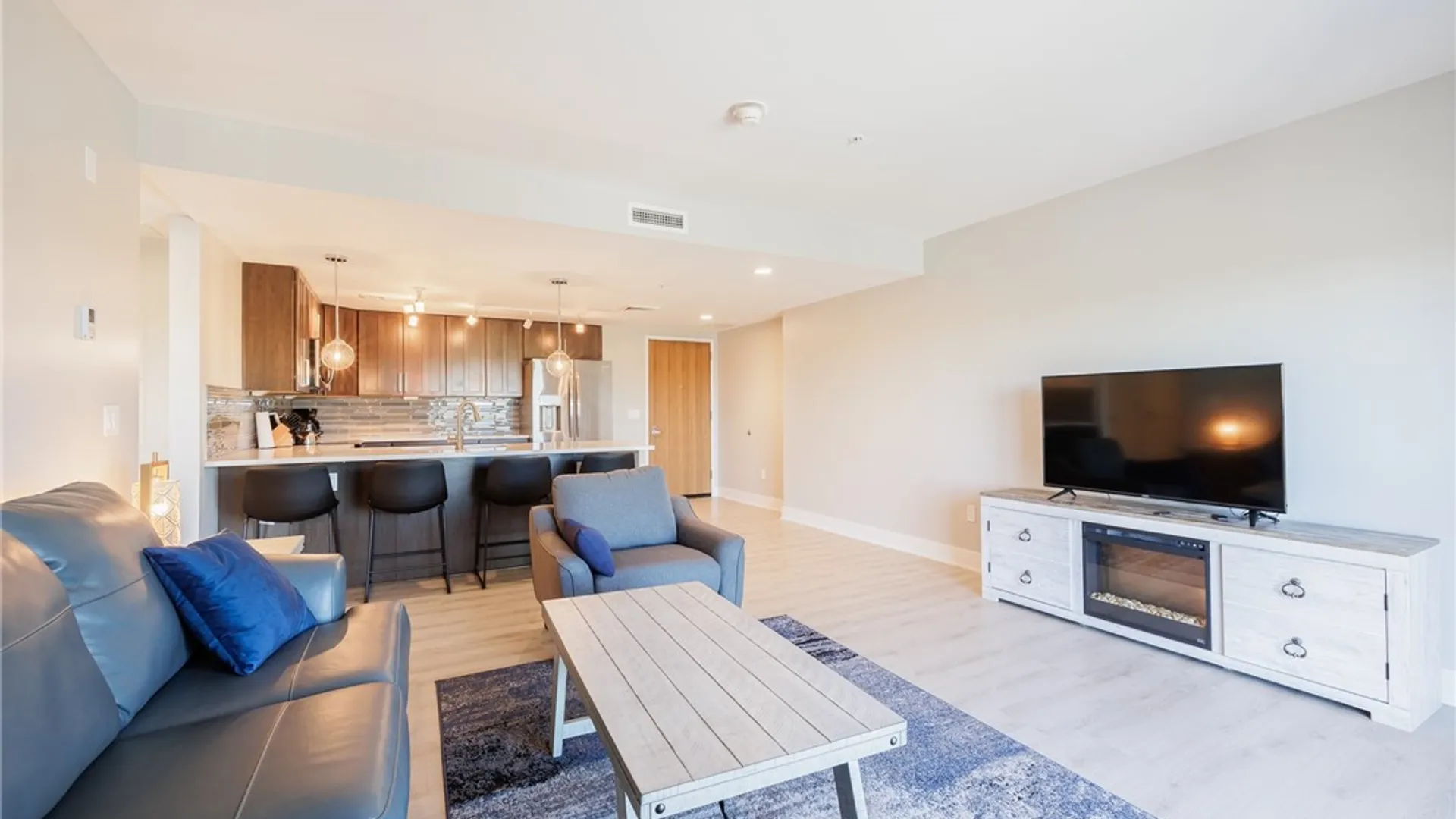 Property at 205 Lakeshore Dr #412, Canandaigua City, NY 14224 6