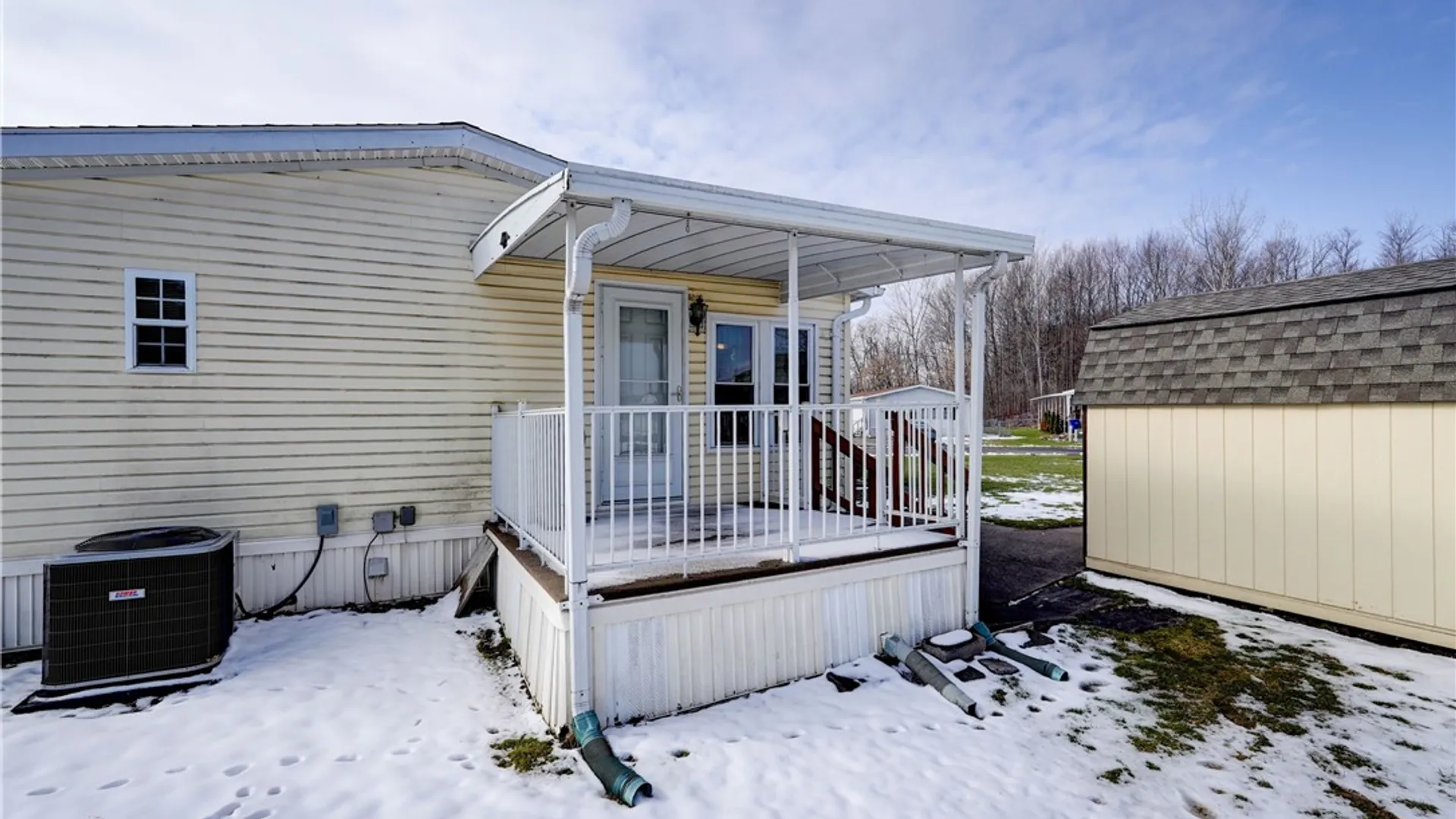 Property at 534 Rockview Drive, Clarendon, NY 14470 4
