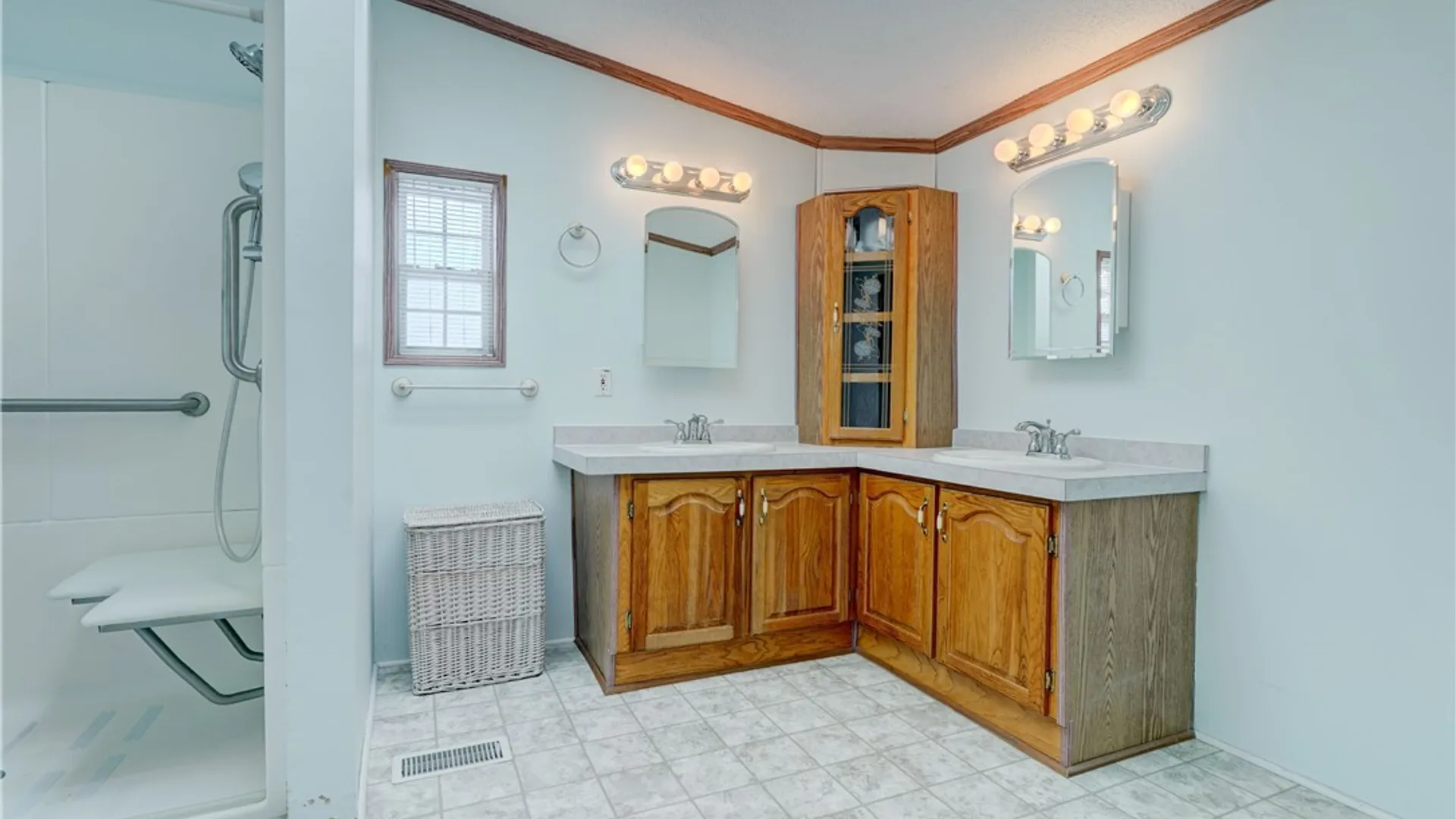 Property at 534 Rockview Drive, Clarendon, NY 14470 29
