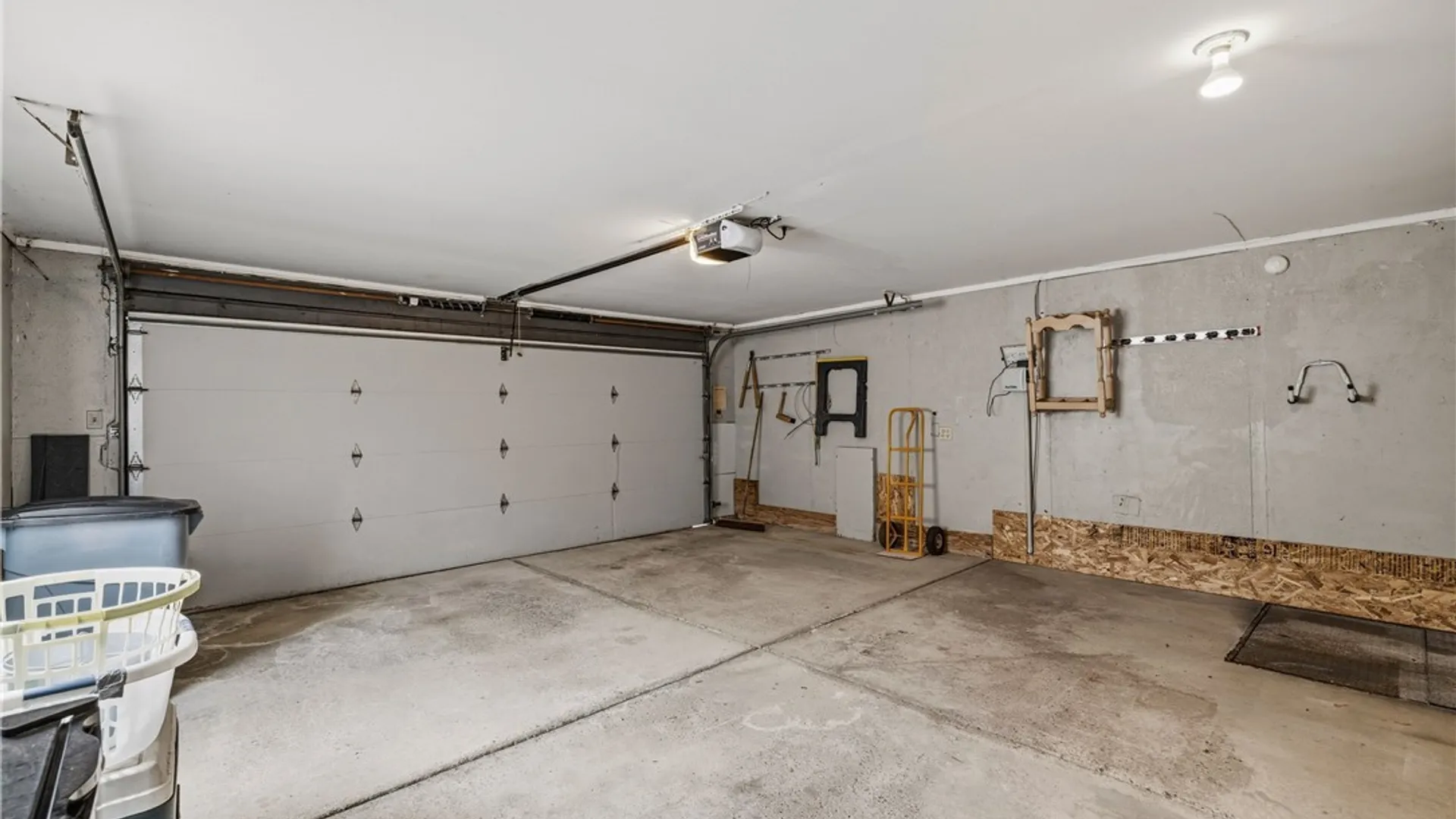 Property at 465 Fort Gray Drive, Lewiston, NY 14092 43