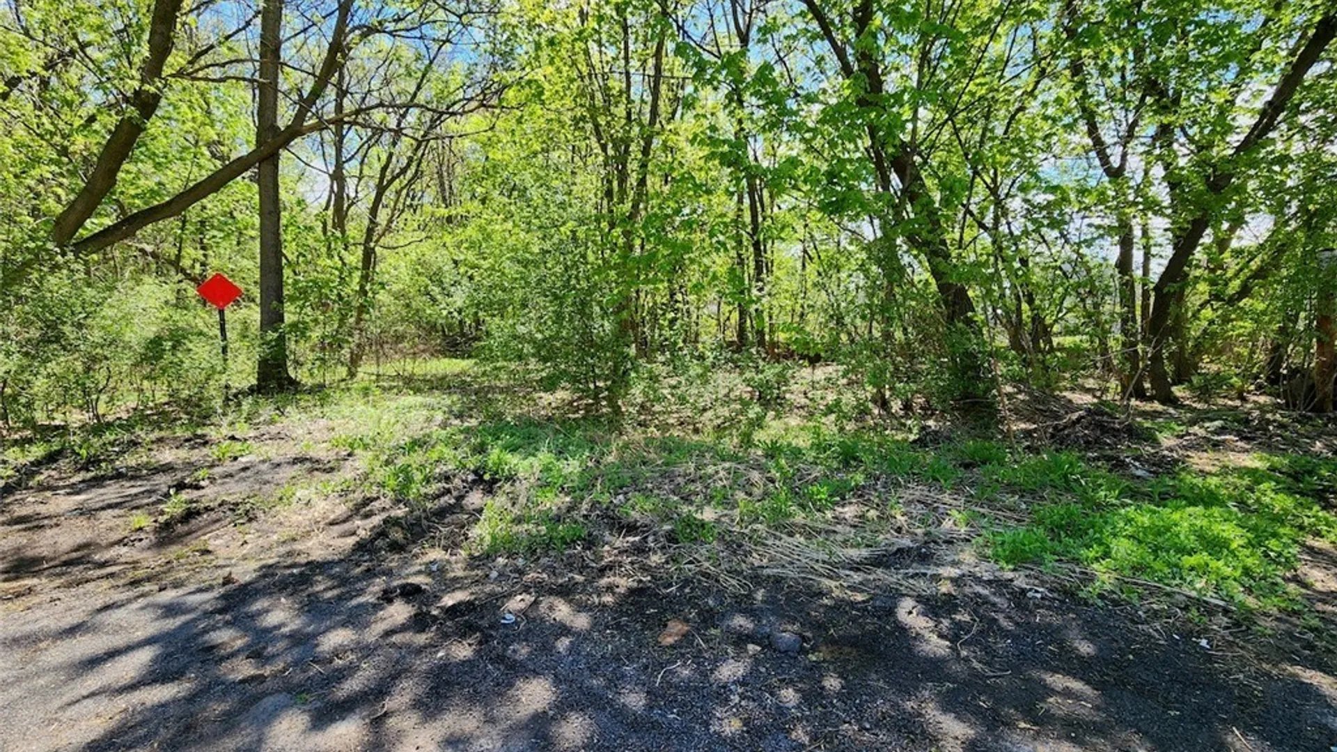 Property at 040.-05-05 + 06 Maconi Avenue, DeWitt, NY 13057 3
