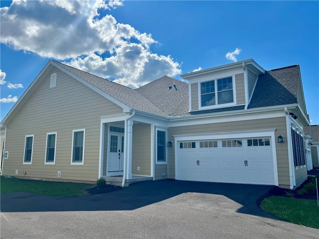 Property at 241 Bretlyn Cir, Brighton, NY 14618