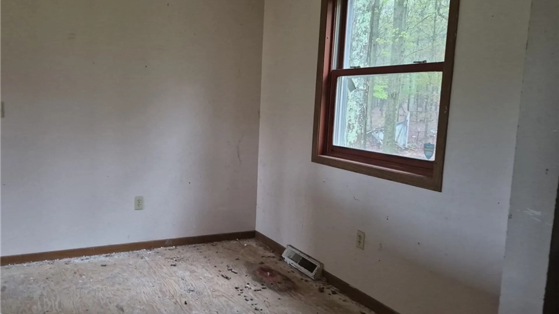 Property at 2552 Thornton Road, Charlotte, NY 14782 6