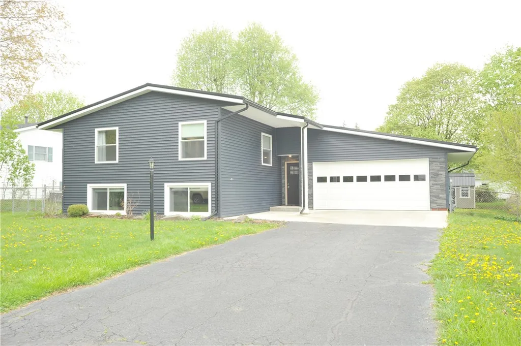Property at 28 Rodaha Drive, Big Flats, NY 14830