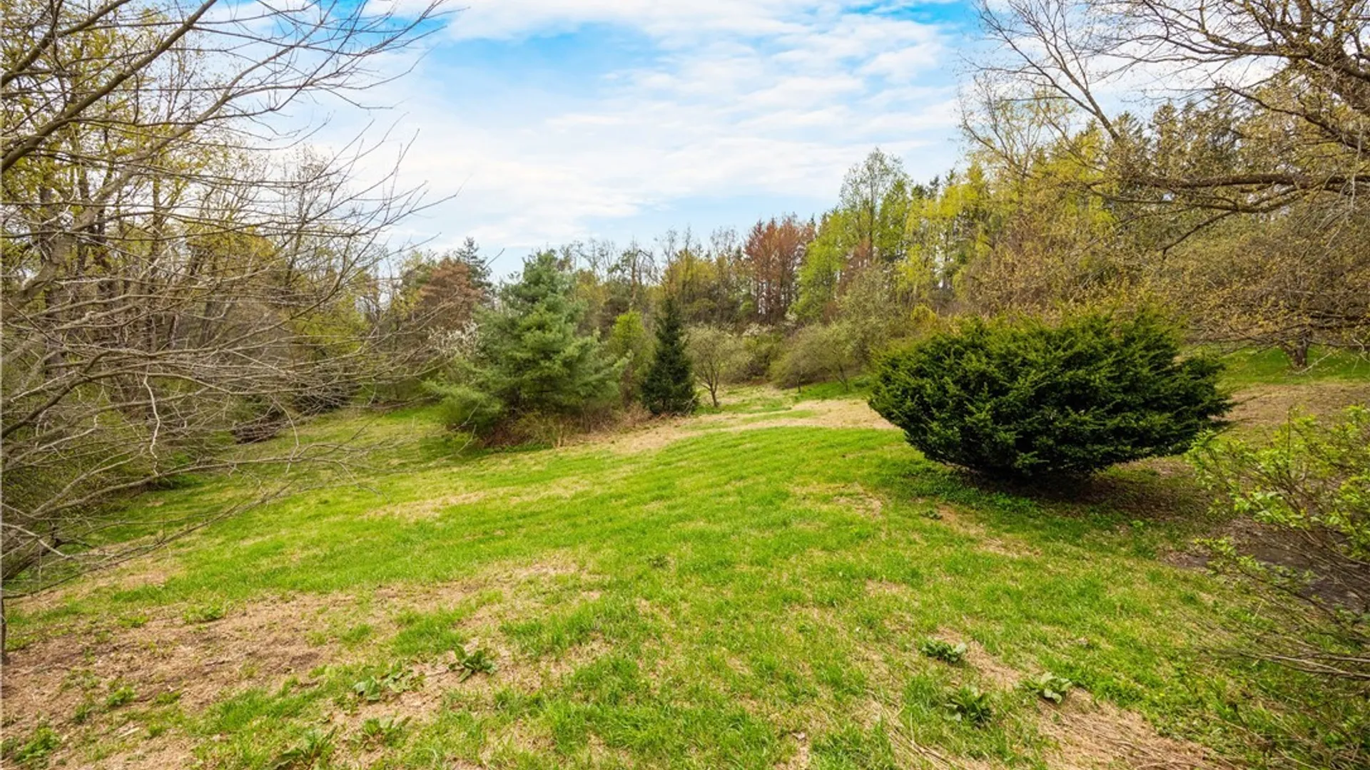Property at 13 Melinda Lane, Tully, NY 13159 34