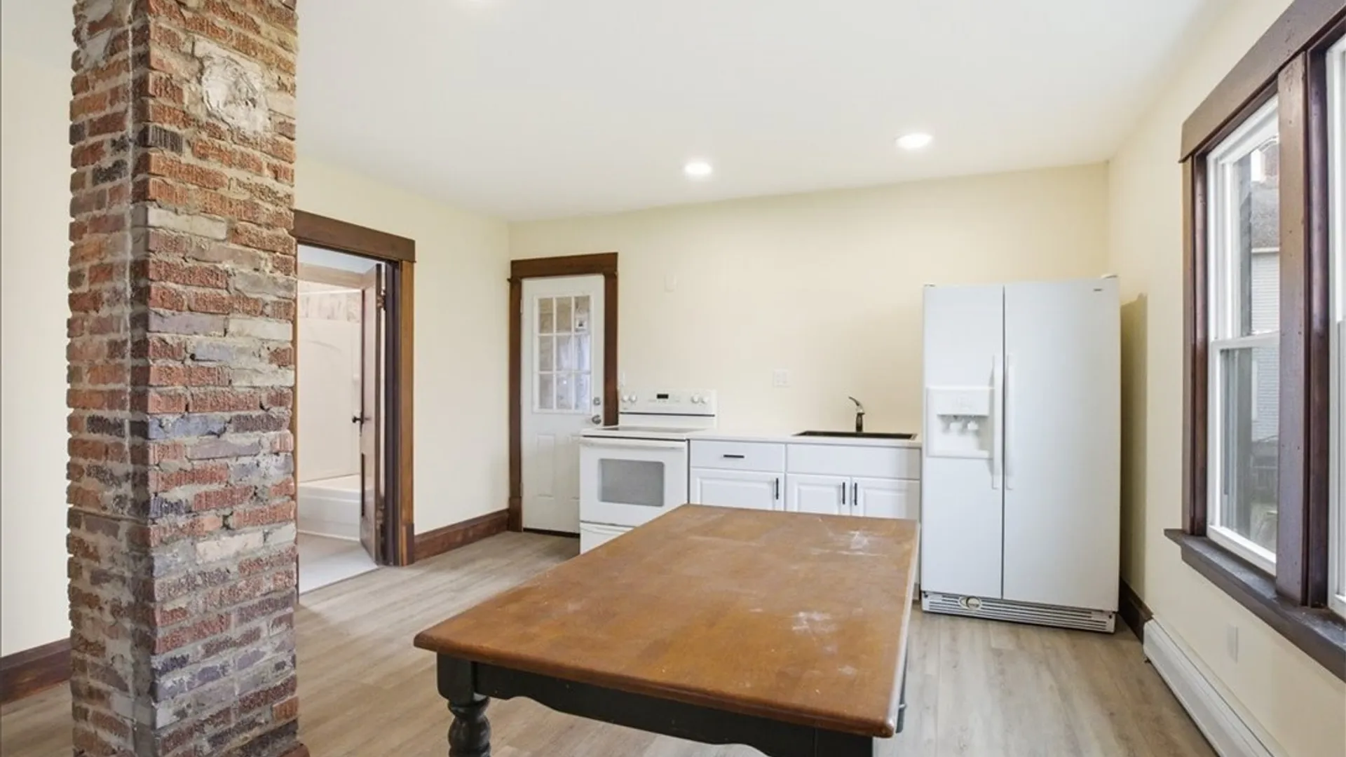 Property at 5041 Broadway, Lancaster, NY 14043 10
