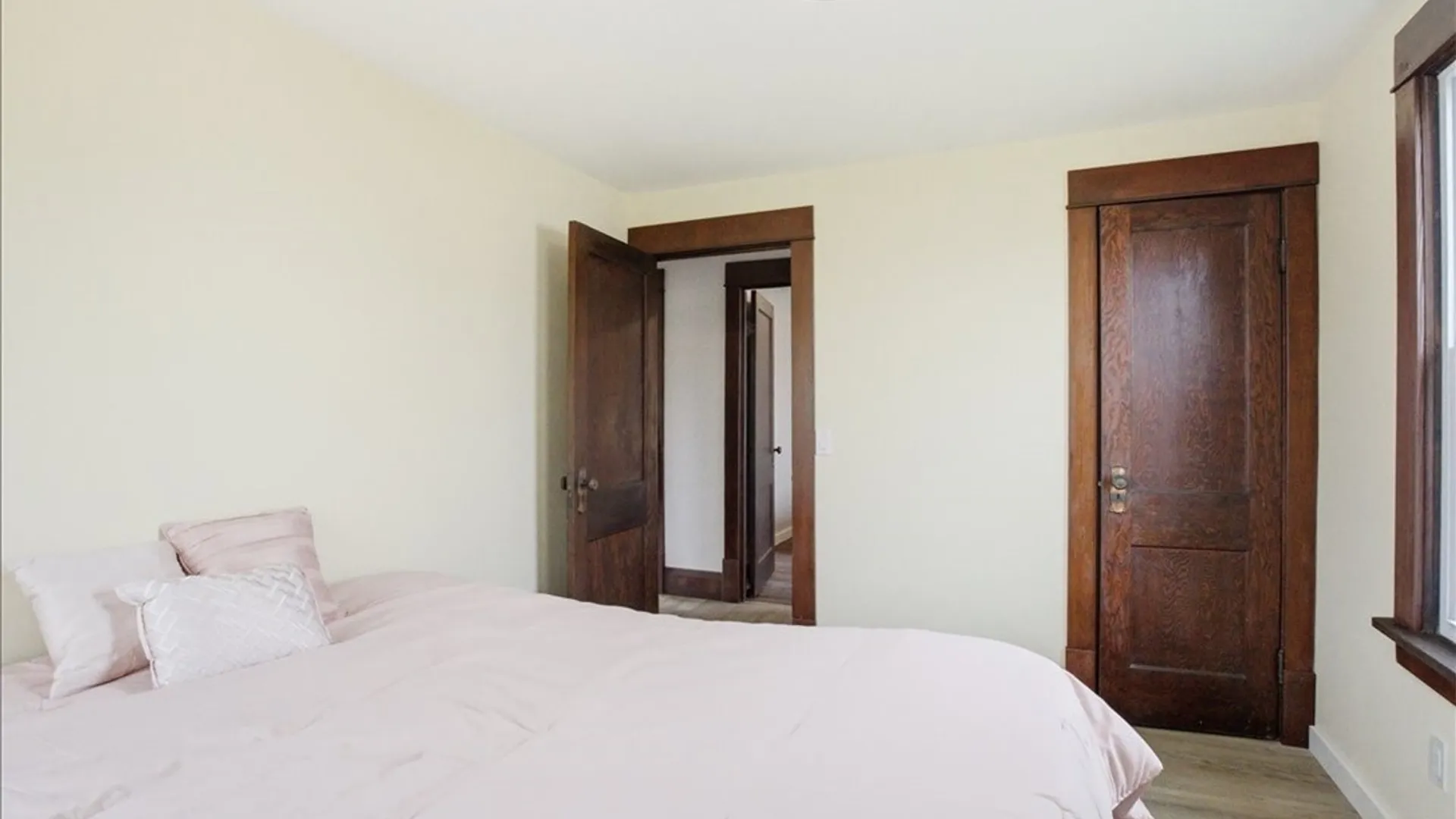 Property at 5041 Broadway, Lancaster, NY 14043 14