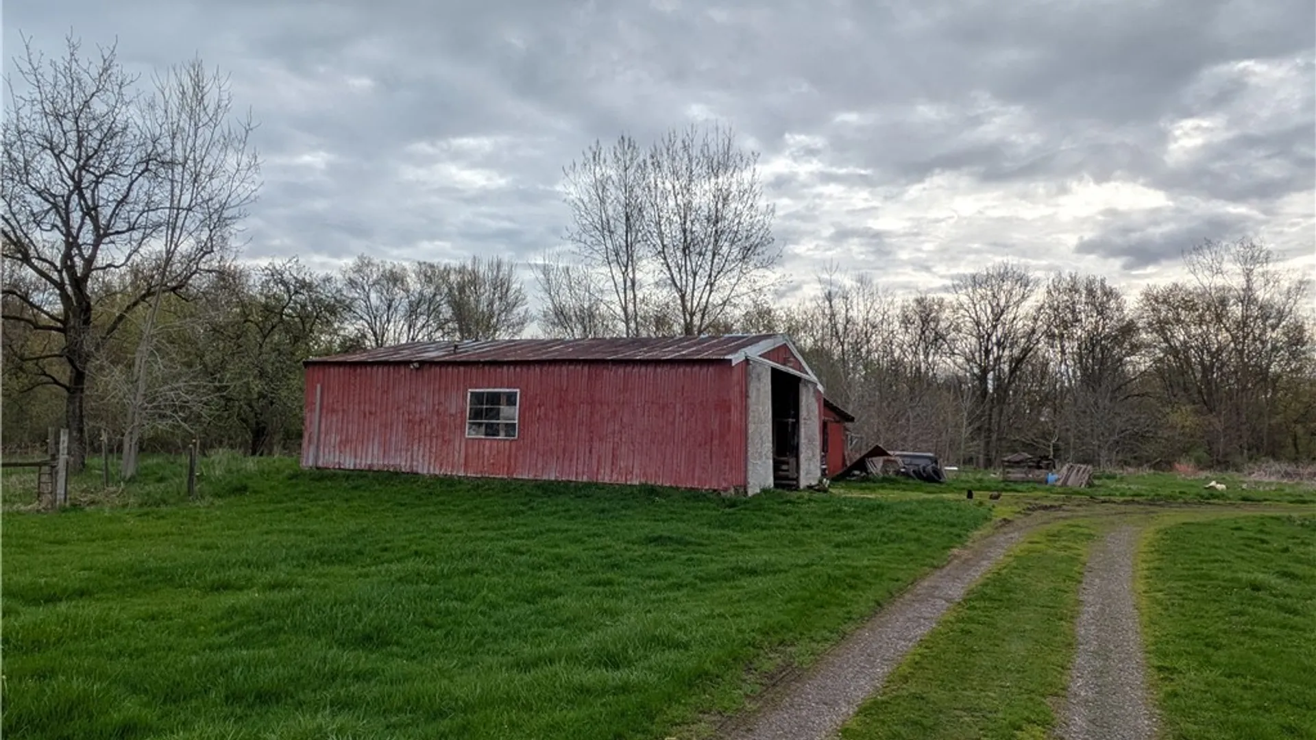 Property at 2247 Hess Road, Newfane, NY 14008 3