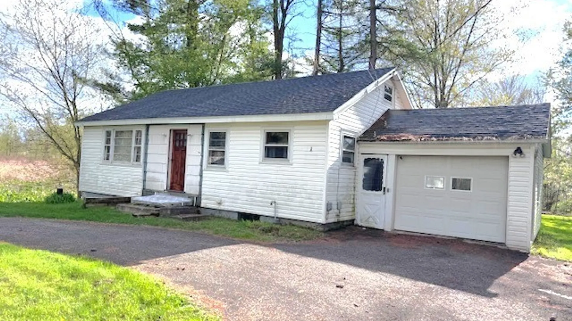 Property at 6073 Old Route 17, Chautauqua, NY 14728 3