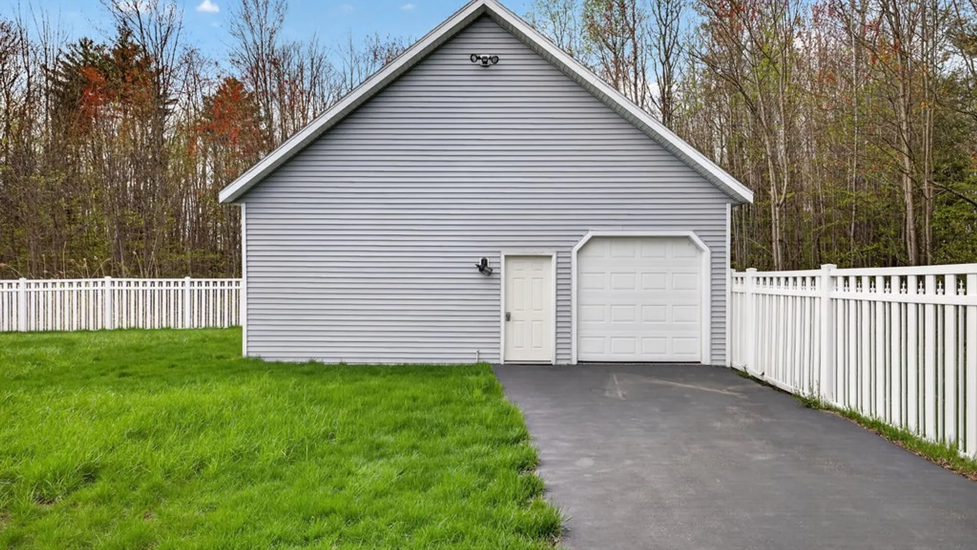 Property at 121 Canterbury Way, Hastings, NY 13036 42