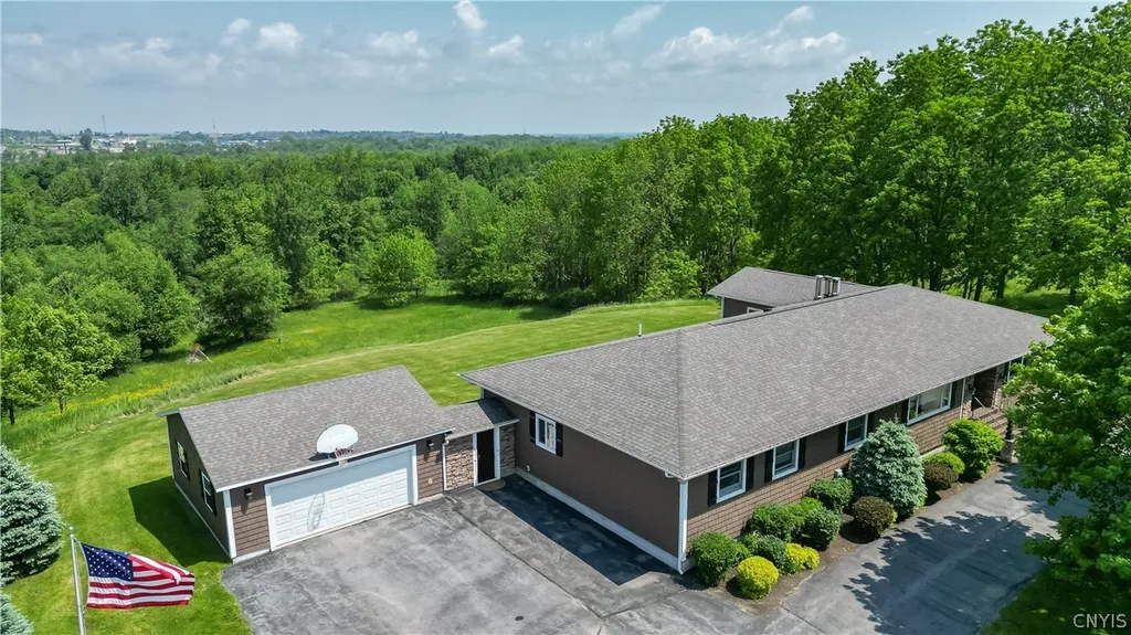 Property at 21275 County Route 63, Watertown Town, NY 13601