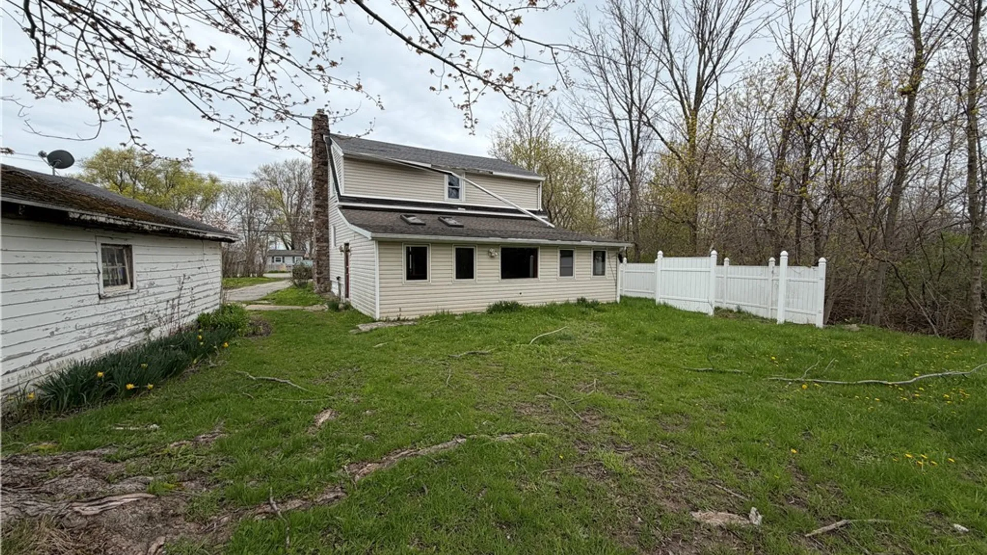 Property at 2388 Lake Road, Porter, NY 14131 3