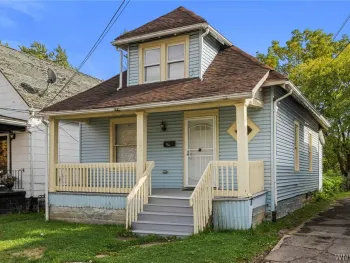 Property at 39 Alma Avenue, Buffalo, NY 14215