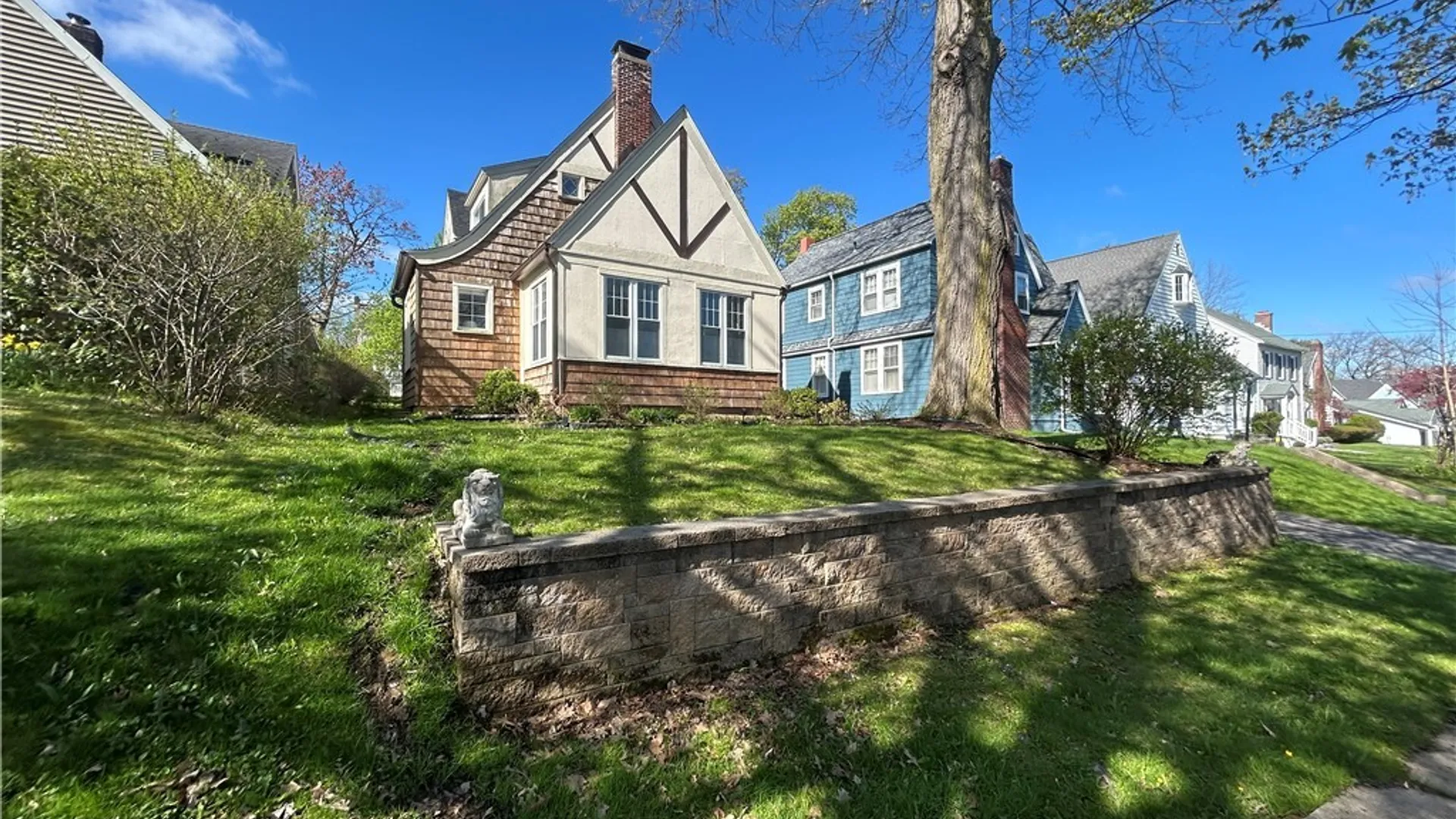 Property at 76 Ballantyne Brae, Utica, NY 13501 7