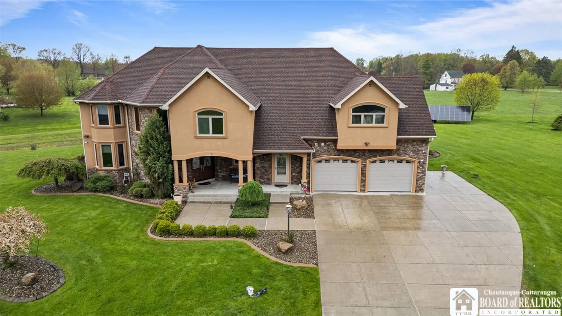 Property at 9 Ryan Place, Pomfret, NY 14063 4
