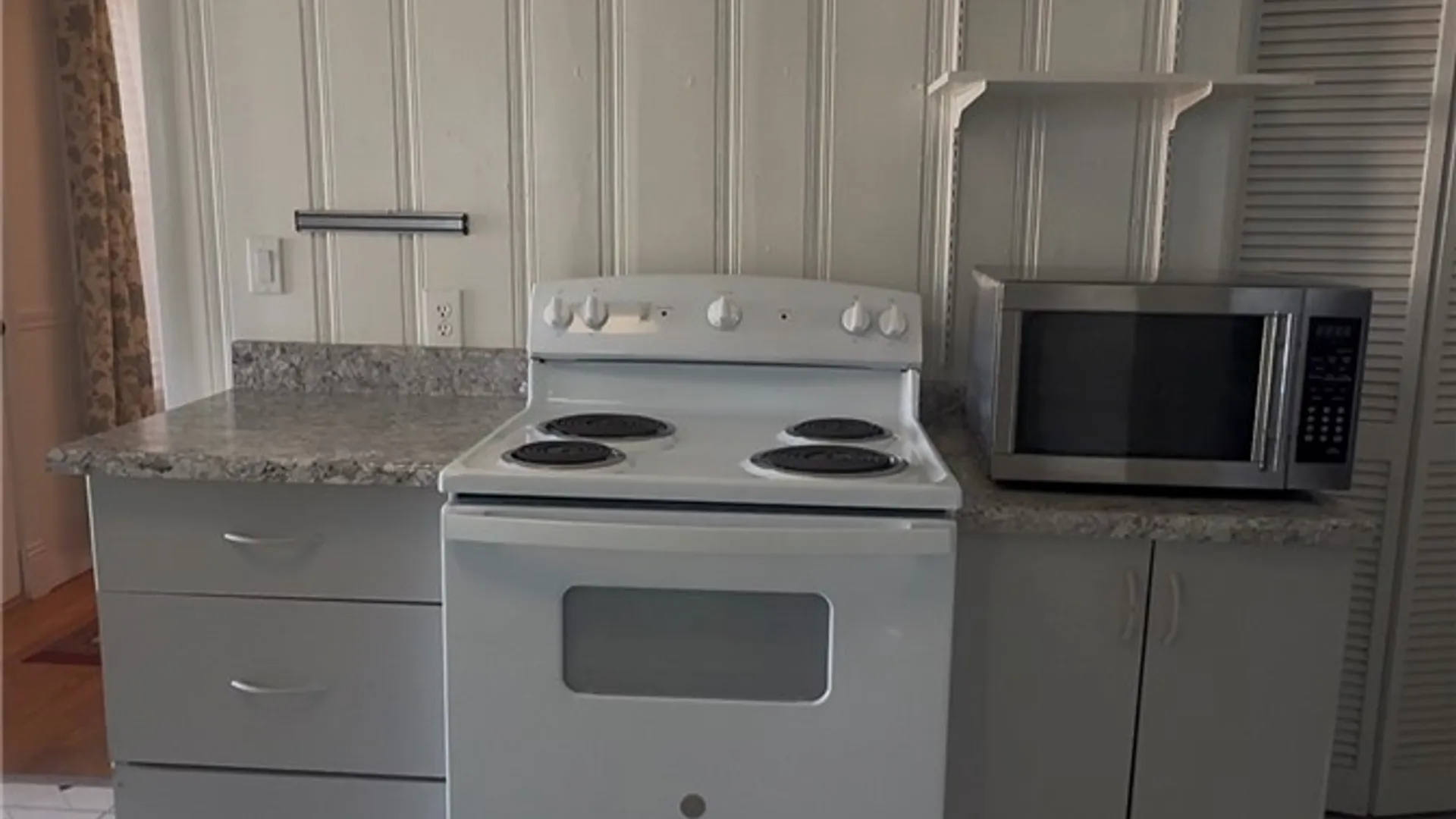Property at 719 Seneca Place, Elmira City, NY 14904 17