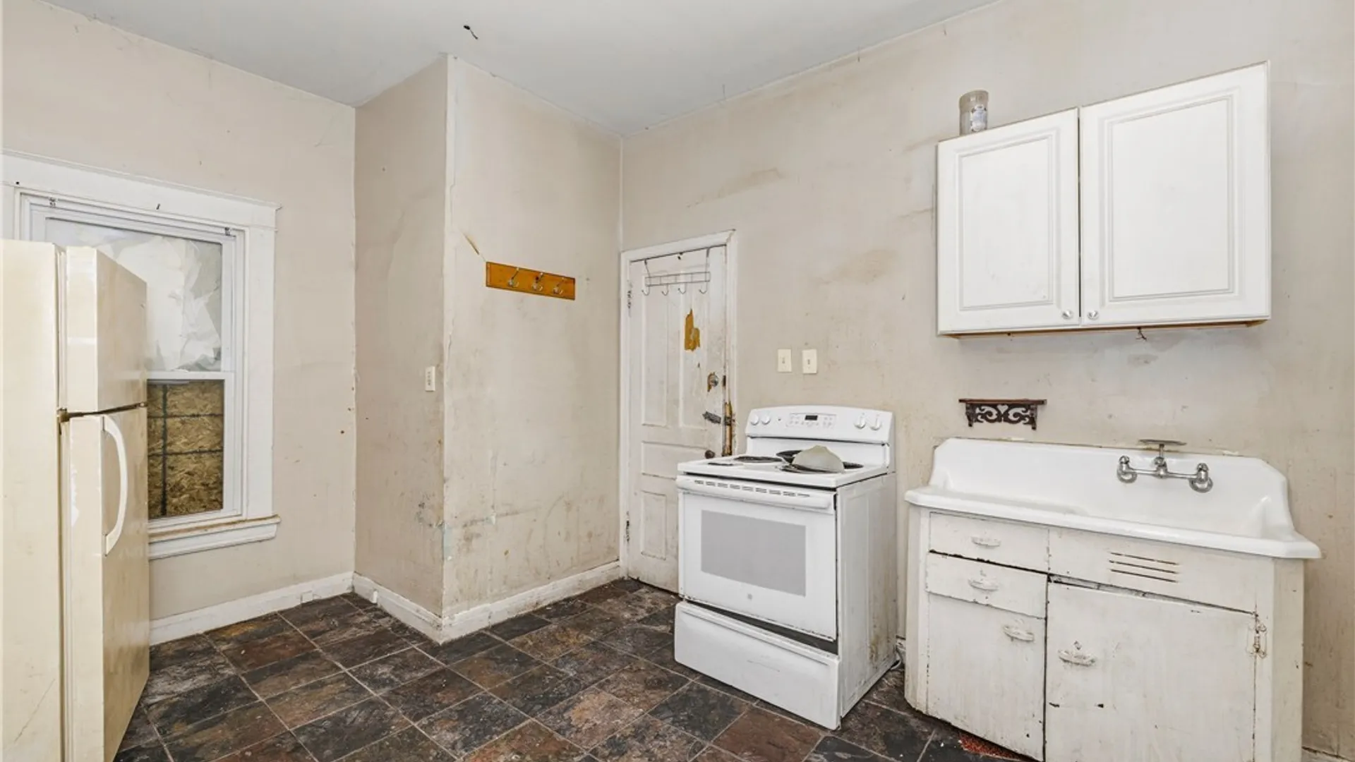 Property at 545 20th Street, Niagara Falls, NY 14301 13