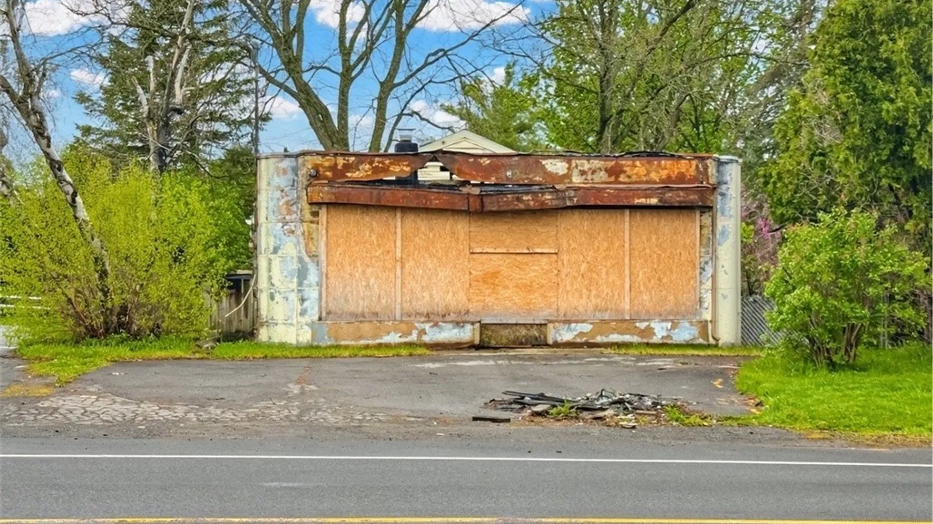 Property at 1731 Burrstone Road, New Hartford, NY 13413 8