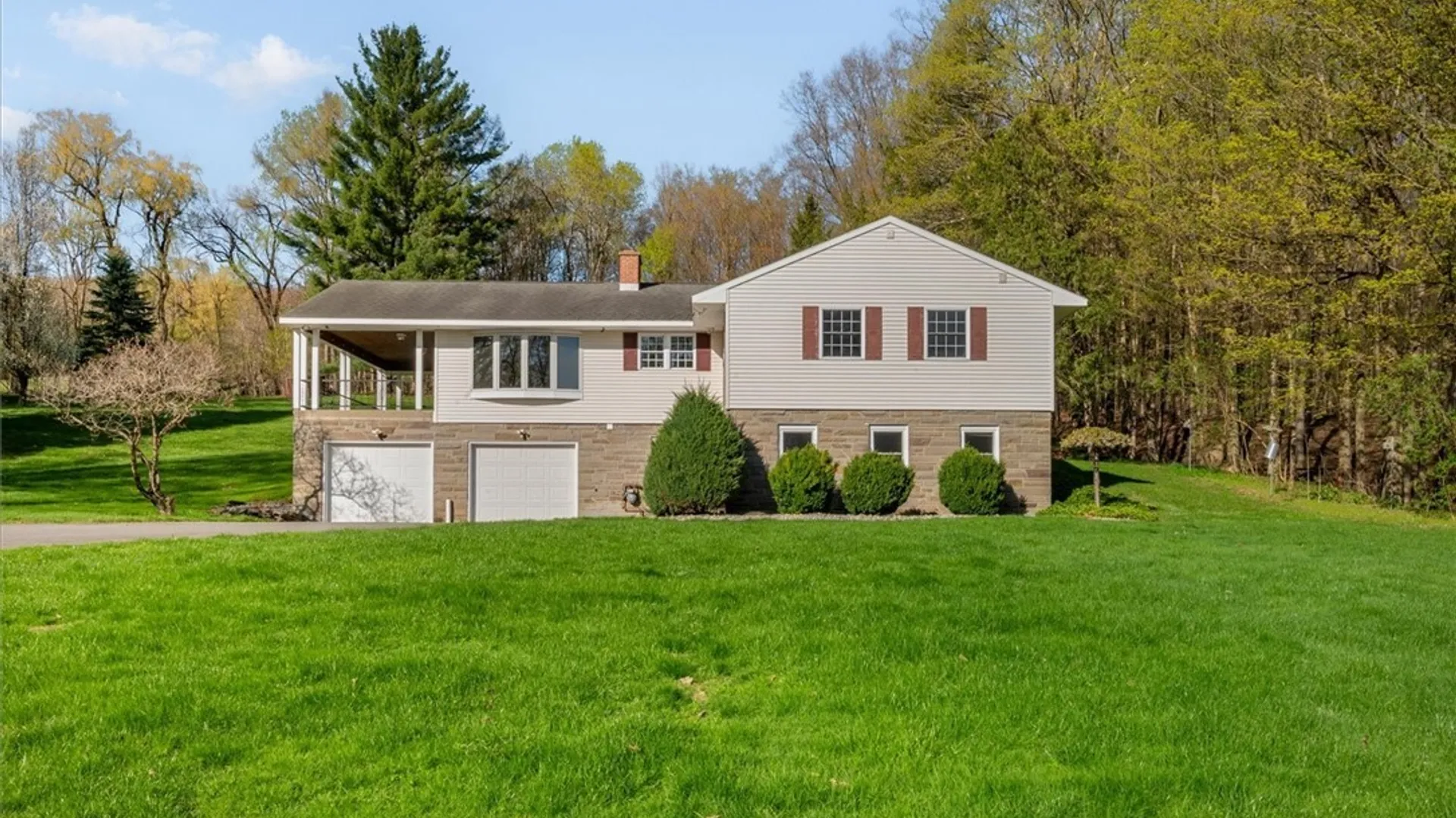 Property at 28 Fineview Drive, Deerfield, NY 13502 46
