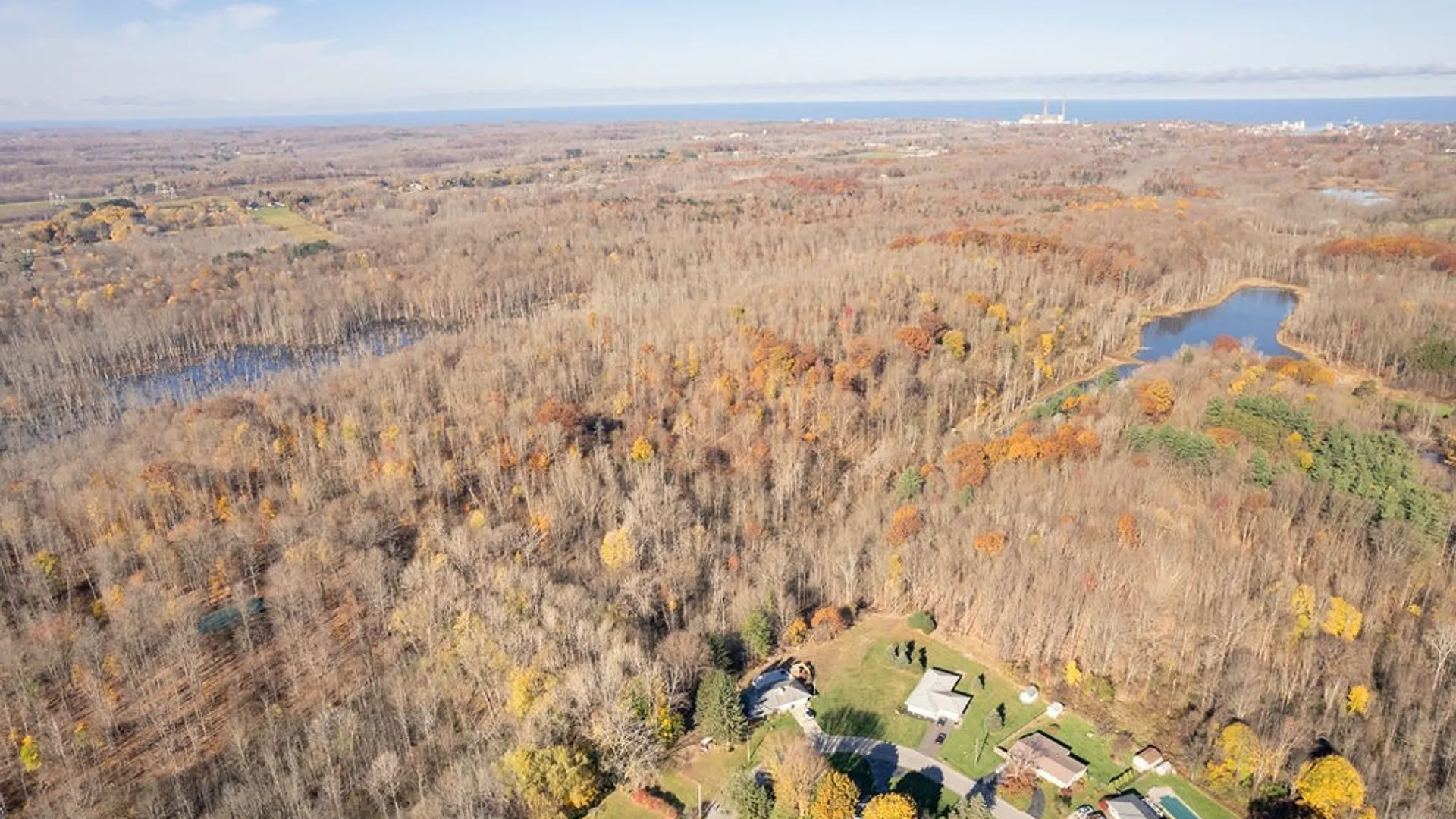 Property at 60 Ridgeway Sites Avenue, Minetto, NY 13115 12