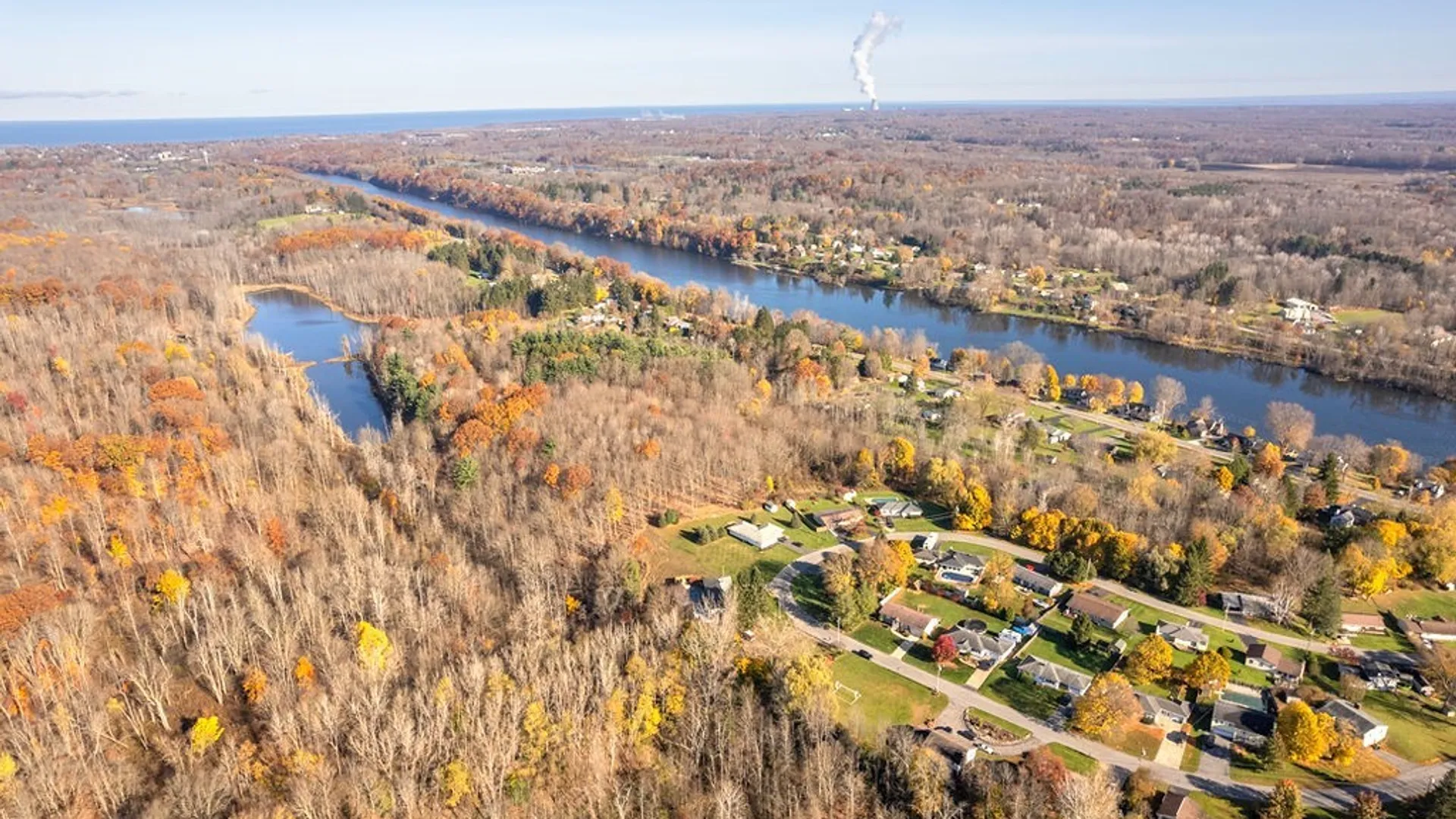 Property at 60 Ridgeway Sites Avenue, Minetto, NY 13115 15