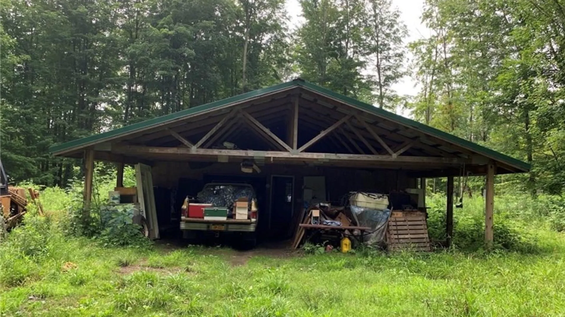 Property at 60 Ridgeway Sites Avenue, Minetto, NY 13115 47