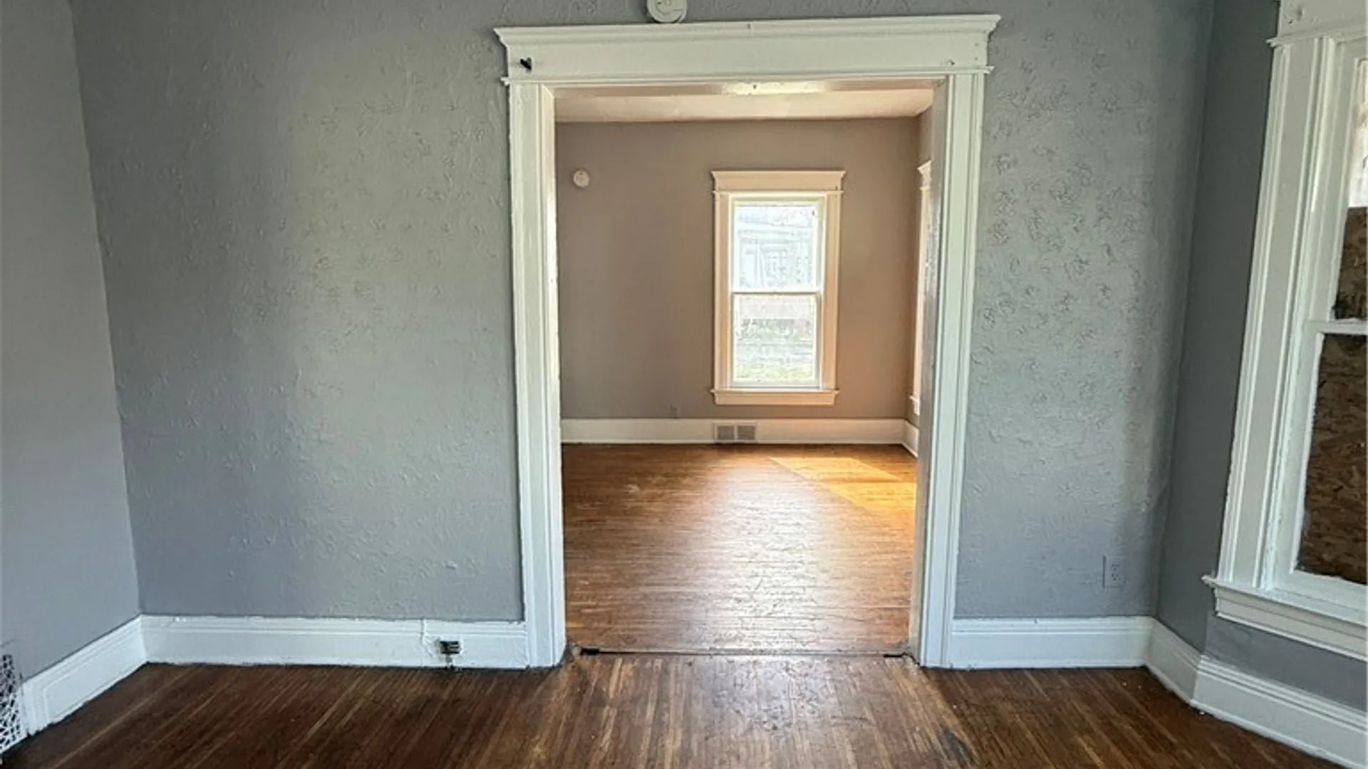 Property at 289 Emerson Street, Rochester, NY 14613 4