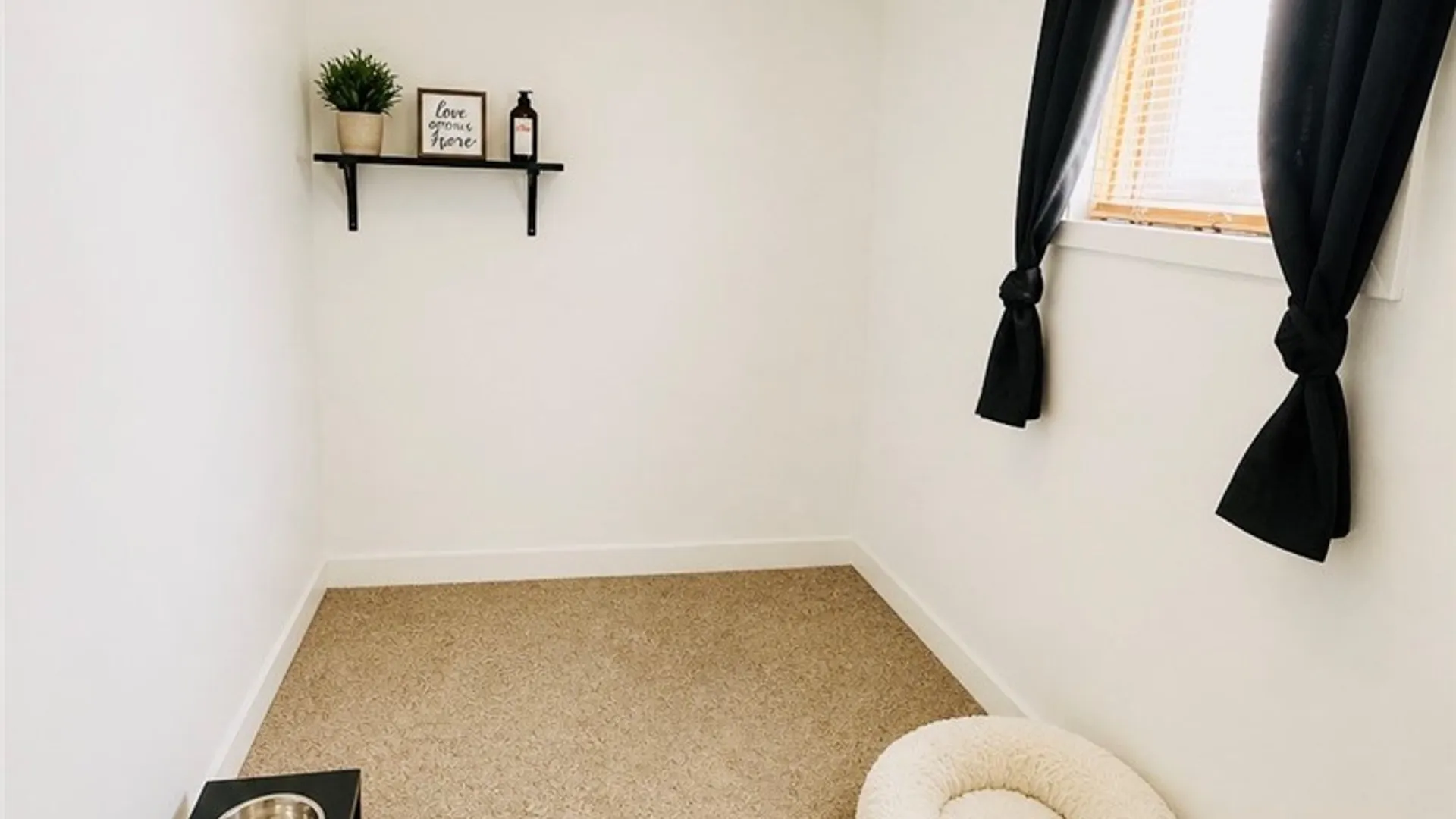 Property at 39 Koons Avenue, Buffalo, NY 14212 5