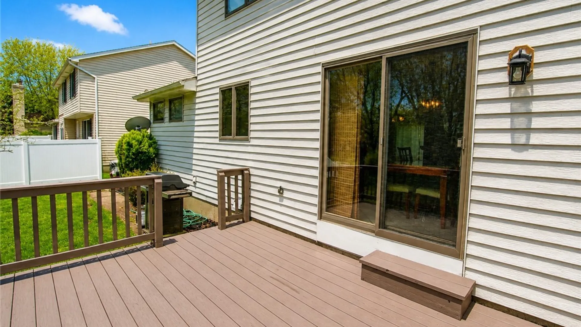 Property at 5 Hidden Trail, Lancaster, NY 14086 5