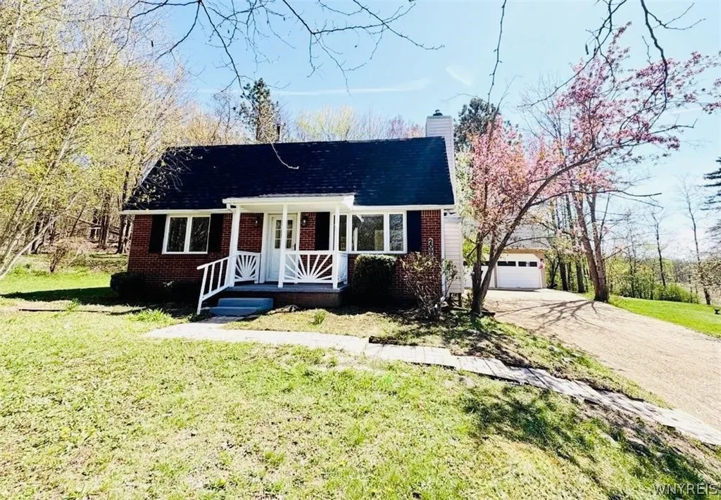 Property at 2099 Weiser Court, North Collins, NY 14111