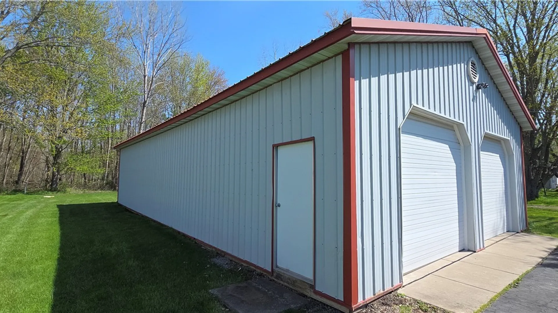 Property at 6191 Keller Avenue, Newfane, NY 14108 4