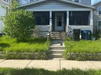Property at 212 W Newell Street, Syracuse, NY 13205