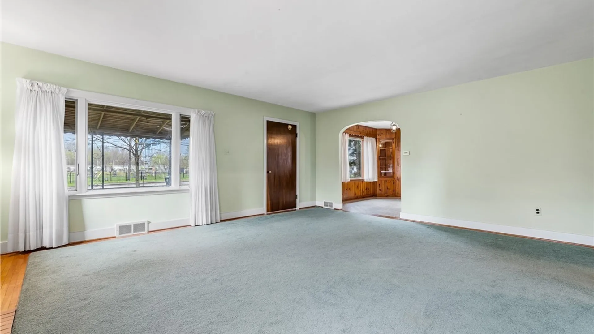 Property at 5176 Genesee Street, Lancaster, NY 14026 14